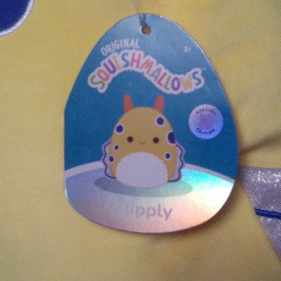 Ripply, 2022, Special Edition Tag 14" Sea Slug Squishmallow. - Picture 2 of 7
